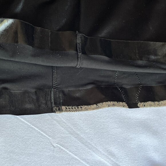 Secret by‎ Victoria’s Secret Power Figure Convertible Shaping Slip Black 34B - Picture 14 of 14